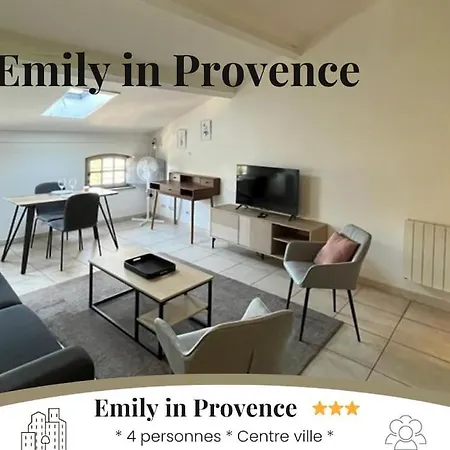 Appartamento Emily In Provence Arles Centre Esterno foto
